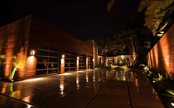 Metal roof replacement service